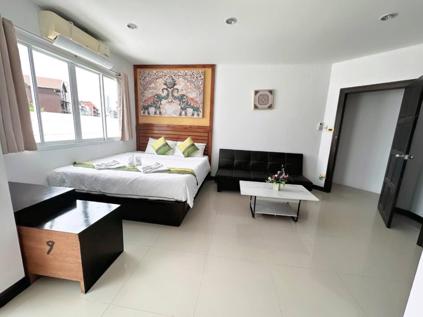Abby'S House Hotel Patong Exterior foto